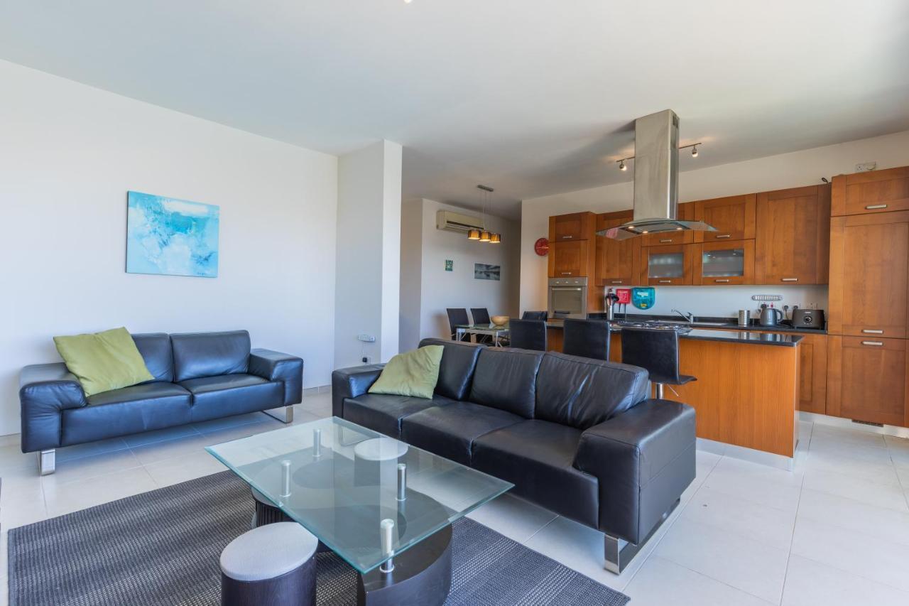 Gorgeous Two Bedroom Sea View In Marsascala Marsaskala Exterior foto